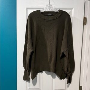 Elegant Olive Women's Crew Neck Sweater